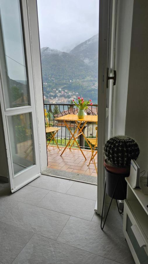 Flora Apartment Moltrasio Bagian luar foto